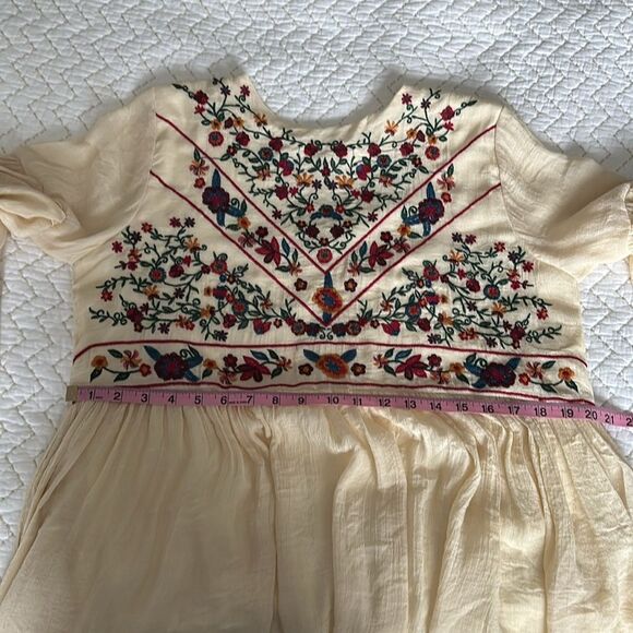 Umgee Boho Bliss Embroidered Bell Sleeve Keyhole Back Beige Dress Size L - Picture 10 of 13